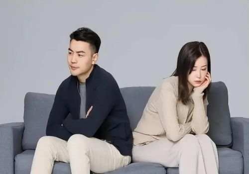 绍兴外遇调查取证:如何判断一段婚姻是否值得挽回?(图1) 绍兴外遇调查取证:如何判断一段婚姻是否值得挽回?(图1)